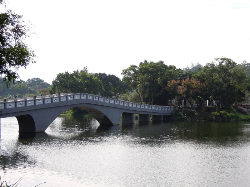 青草湖環湖步道